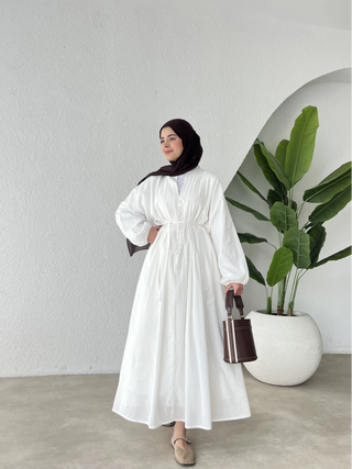 Kleid mit Knöpfen - Ecru